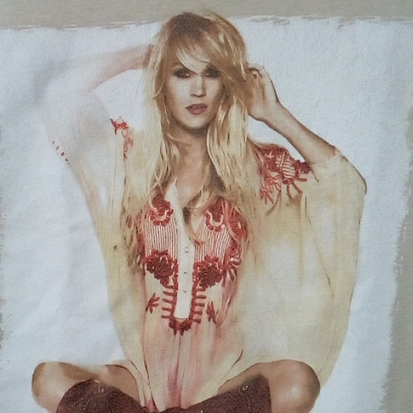 Carrie Underwood t-shirt - Picture 2 of 7